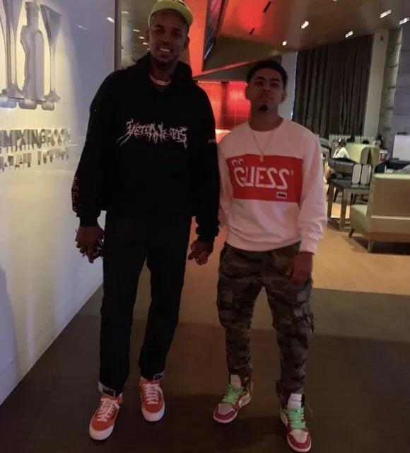 首轮签与侧 首轮签与侧